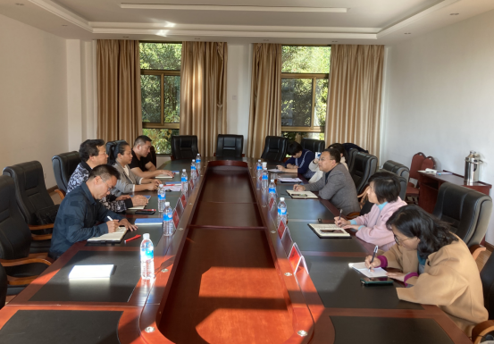 普洱卫校鲁明云校长一行到保山中医专开展合作办学交流