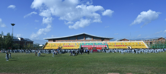 保山中医专第九届田径运动会胜利闭幕