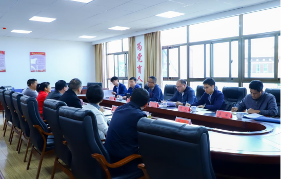 云南省教育系统第九调研组到校调研