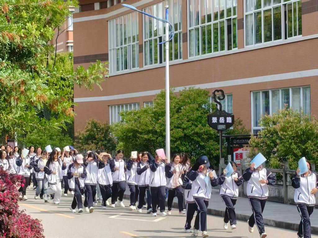 校园新闻 | 学校开展2026年春季地震、消防综合应急演练