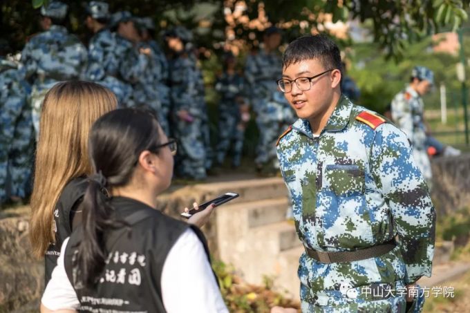 5ba301c368d68.jpg 5.2.webp.jpg