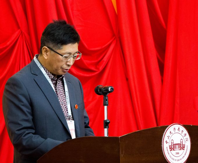 586618a75b107.jpg 喻世友.jpg