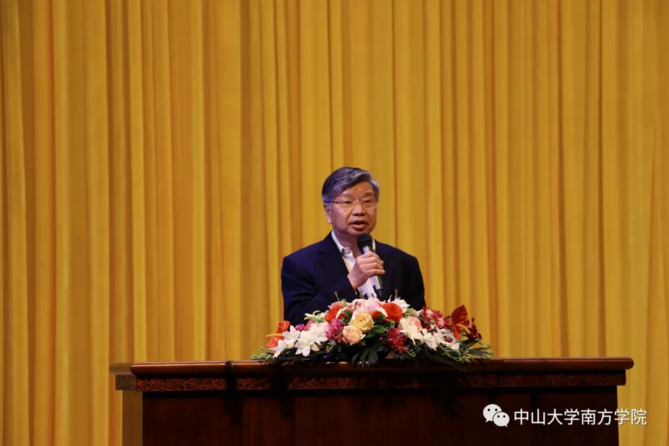 5a40621d6ed4d.png 5.png