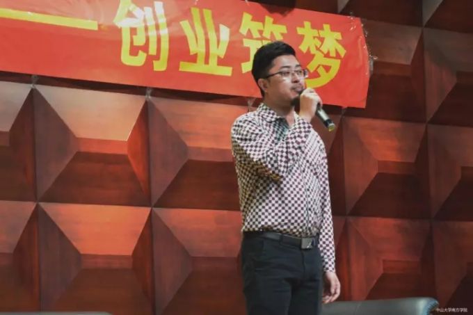 5a1f660f7b8cb.jpg 640.webp (4).jpg