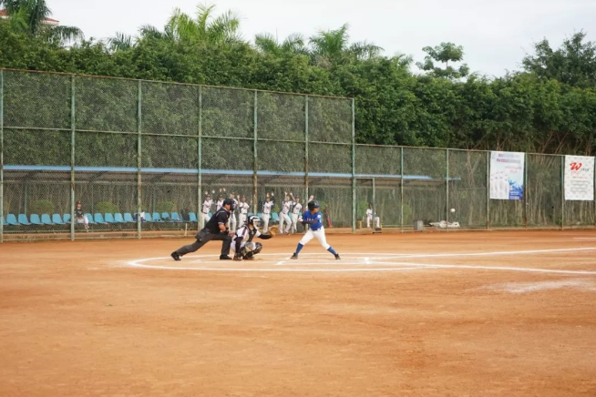 5bcd99638b27a.png b9.png