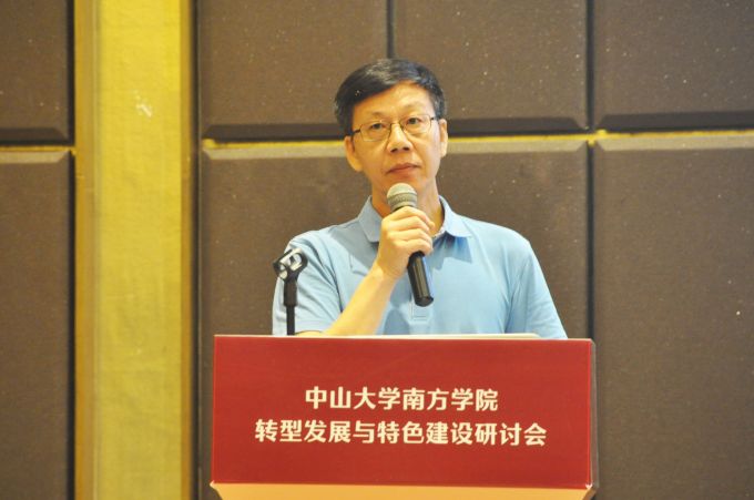 5b9634fc24088.jpg 1黄静波.jpg