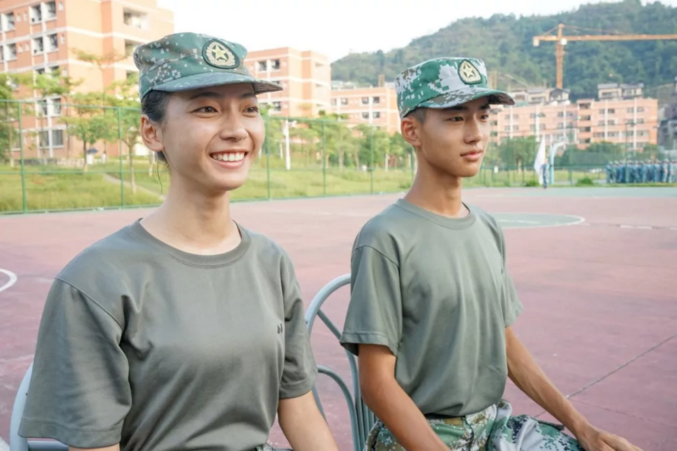 5bbf159f0d83b.png 8.png