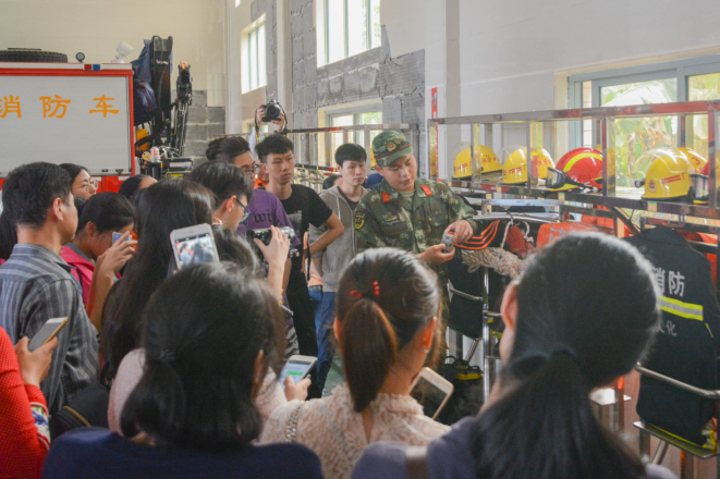 5ae43c806dc8c.png 微信截图_20180428171025.png