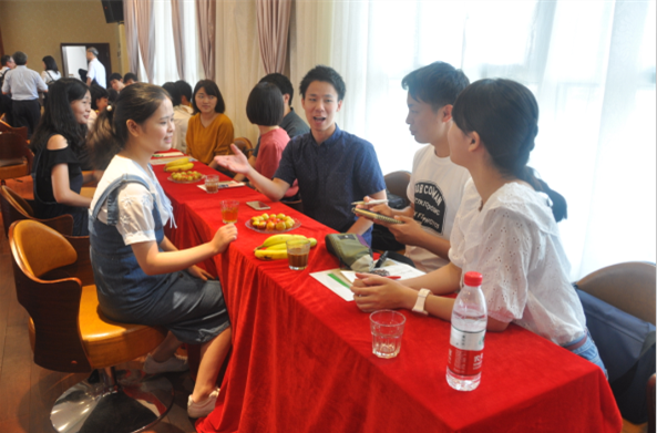 5b8de820d0dd8.png 6.png