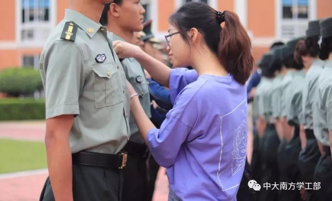 5ae288d69a1a8.jpg 3.webp.jpg