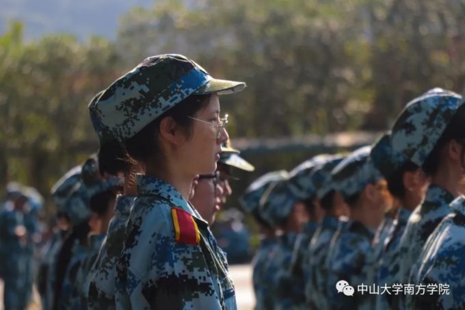 5ba300dbb3b45.jpg 2.webp.jpg